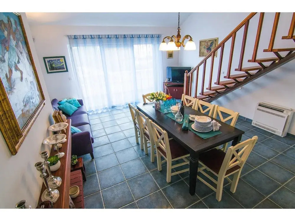 Villa With 7 Bedrooms in Maslinica, With Wonderful sea View, Private P