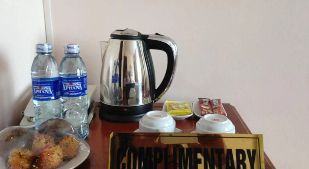Holiday Diamond Hotel