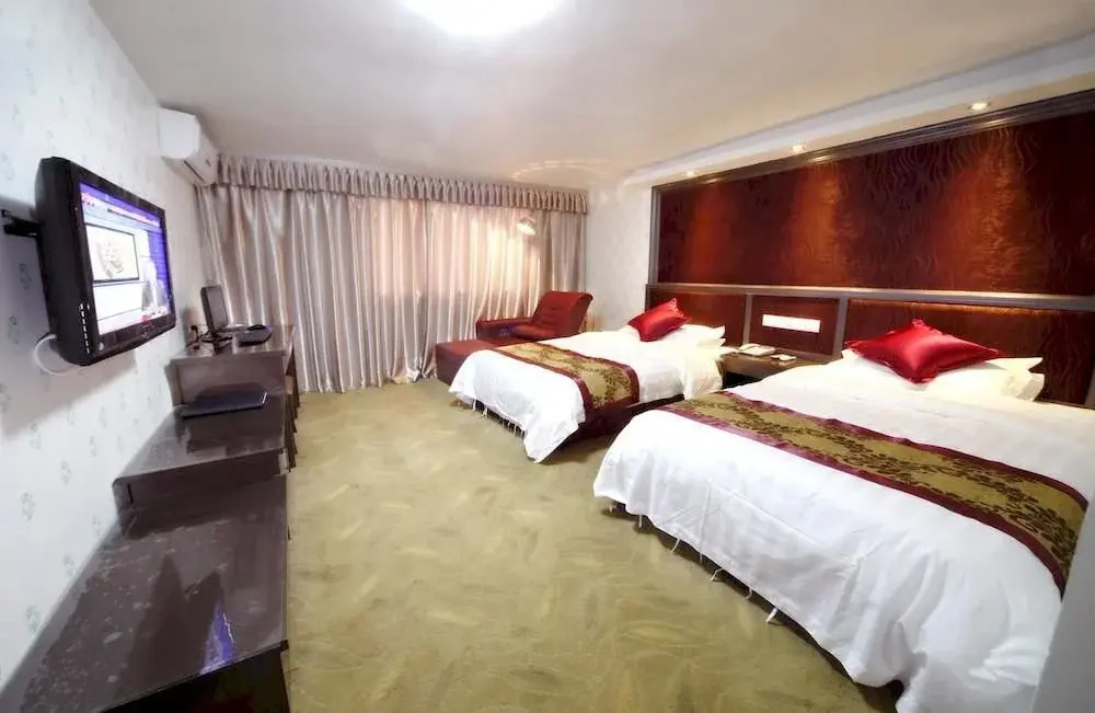 Xinyuntian Hotel