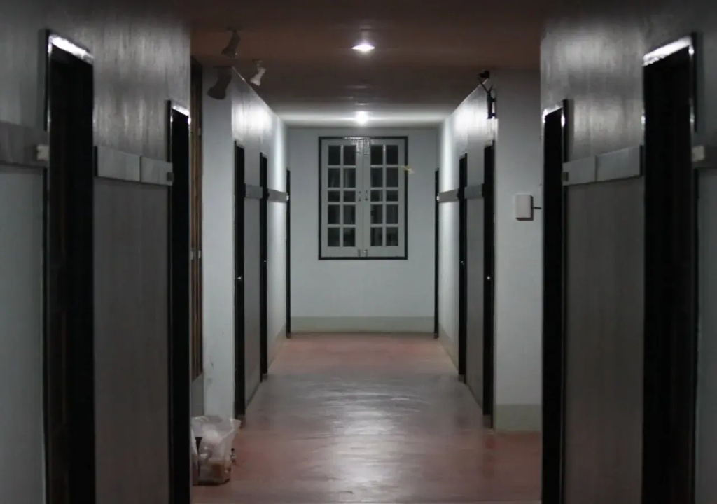 Zwahotel Amnatcharoen