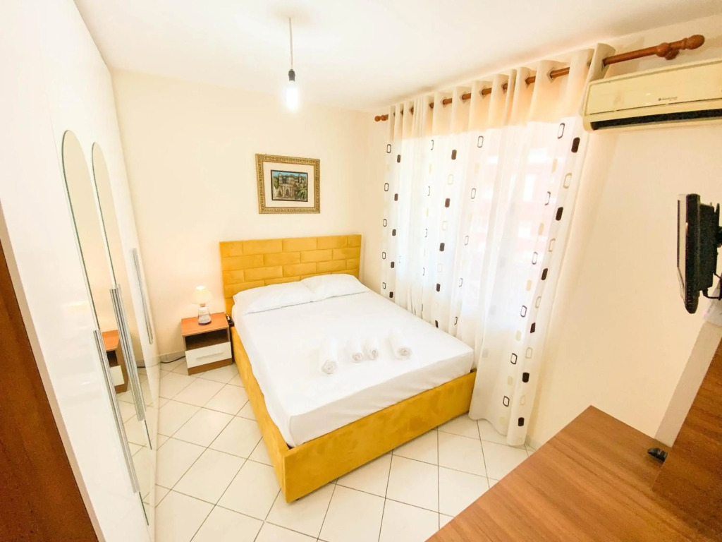 Comfortable Golem Beach Apartment