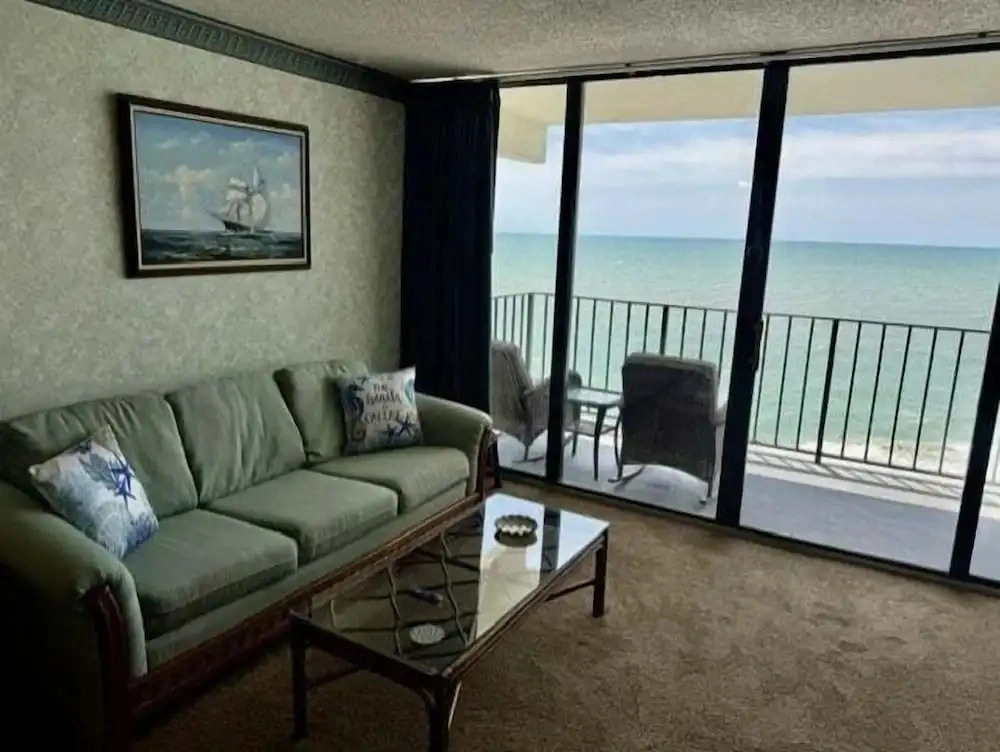 Royal Garden Resort 1210 1 Bedroom Condo
