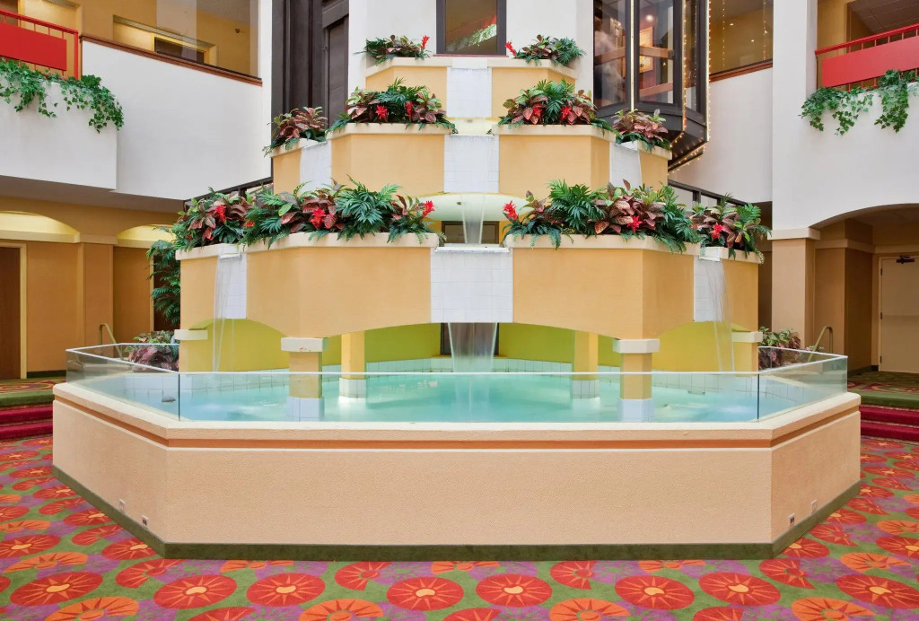 Holiday Inn & Suites Springfield - I-44 by IHG