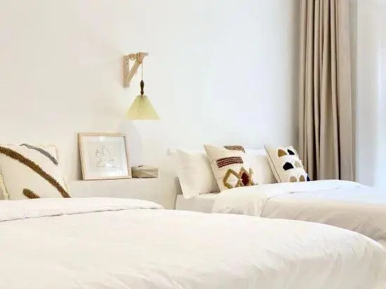 Dongji Hotel