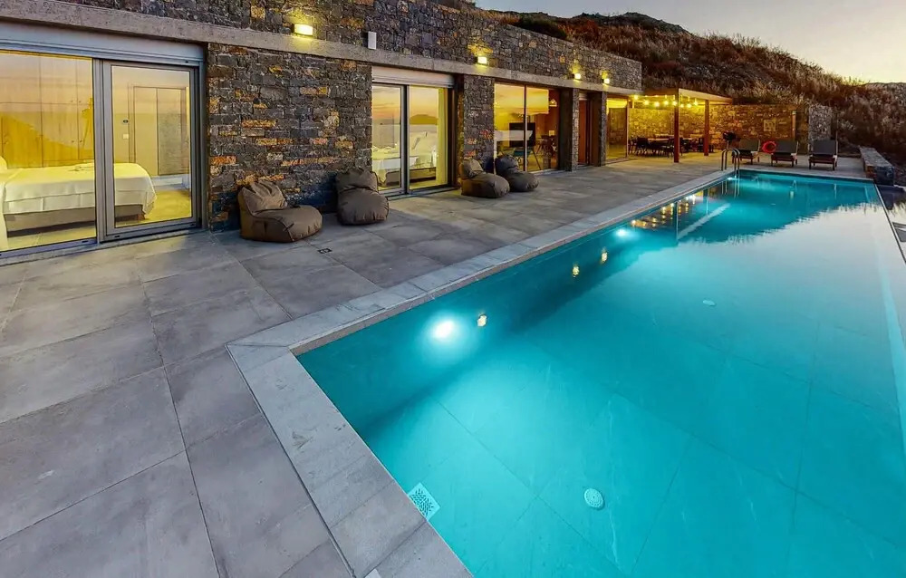 Awesome Home In Gazi, Heraklio