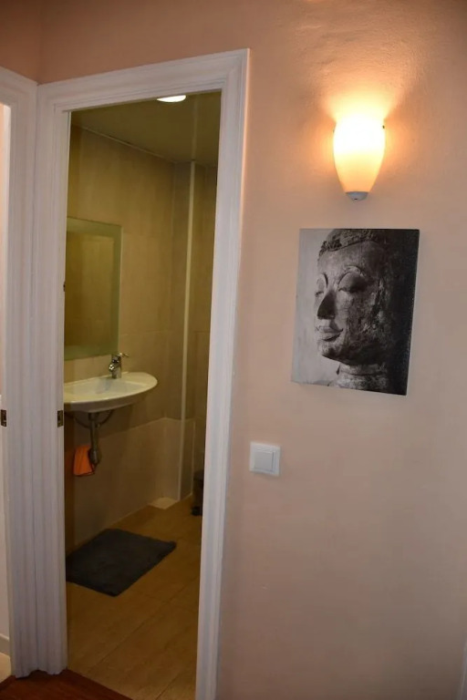 Three Bedroom Apartment in Sants