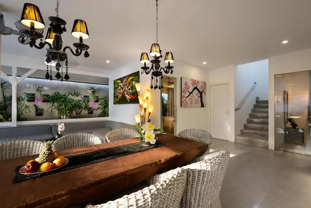 Villa Ozamiz Seminyak