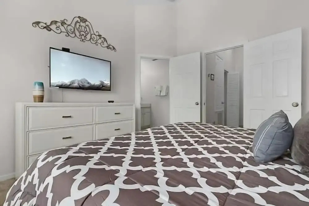 2554 Renshaw ST , Kissimmee, 3beds