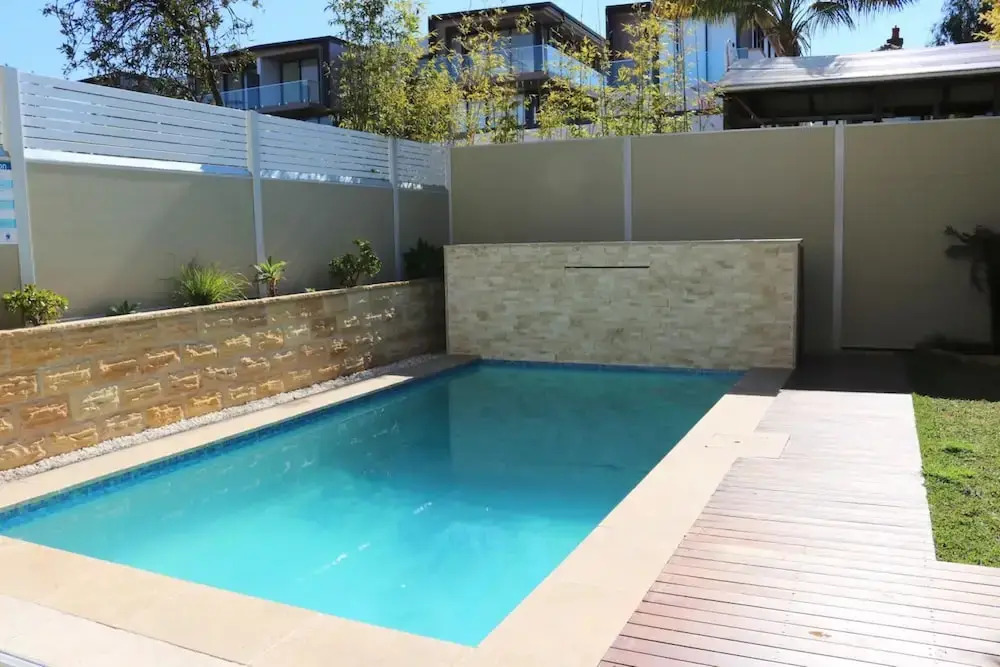 Spacious 4 Bedroom Seaside Gem