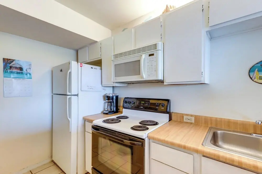 South Padre Island Condo - Walk to Beaches!