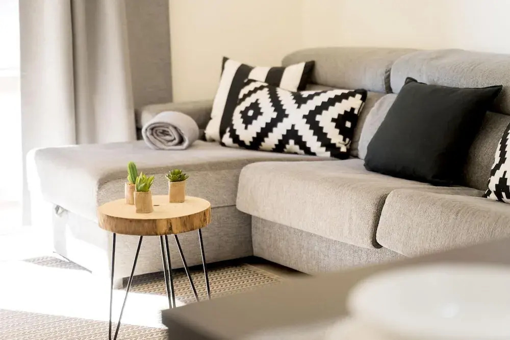 T1 Varandas Forte Piscina Ar Cond Garagem