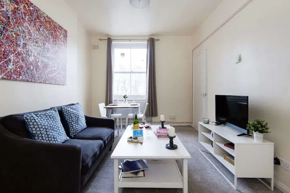 The Hereford Road Lodge - JFB4