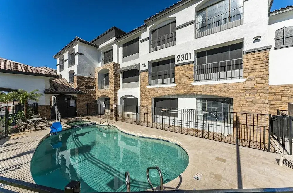 Metro Tempe Extended Stay - 2 Kings