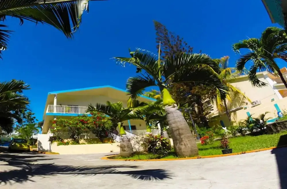 Villa with 5 Bedrooms in Flic En Flac, with Wonderful Sea View, Private Pool, Enclosed Garden - 300 M From the Beach