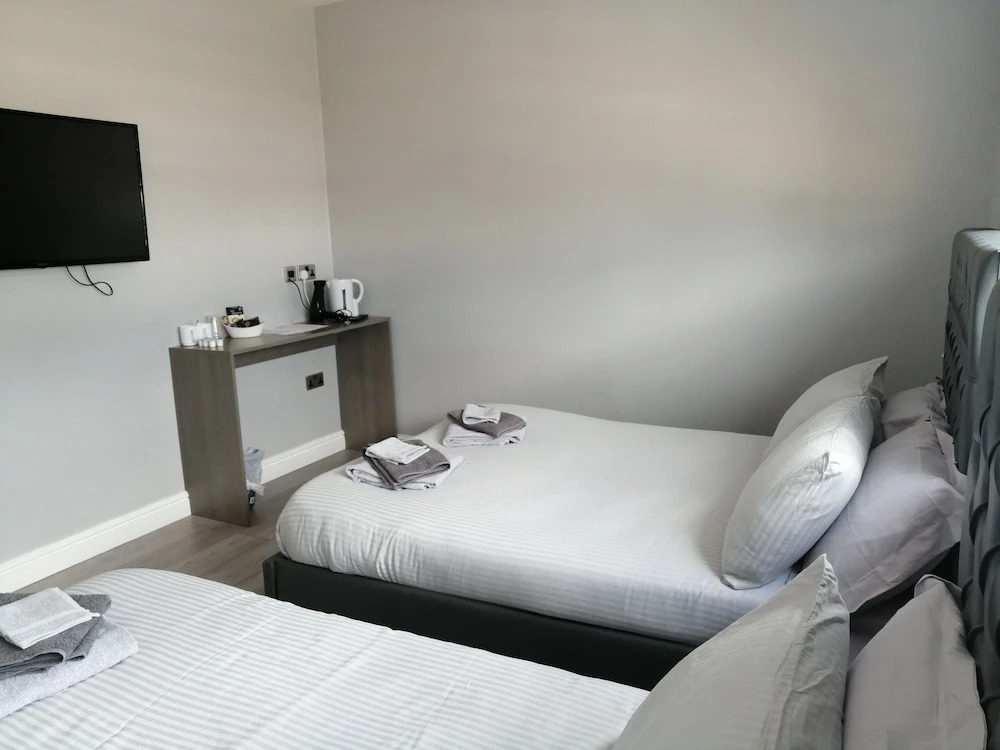 Encore Rooms