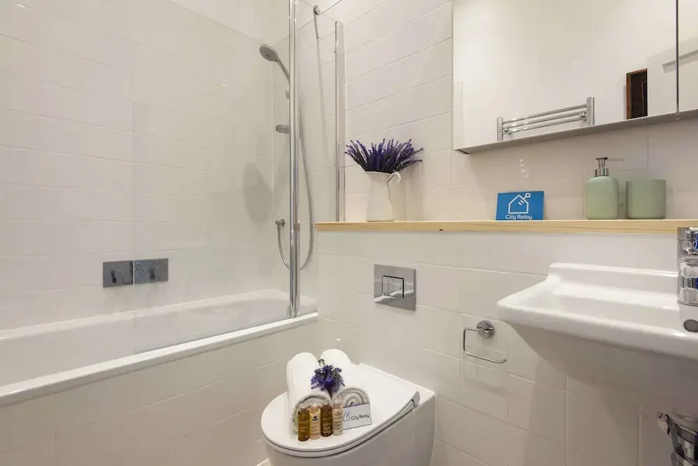 The Stunning Philbeach Garden Apartment- CSD