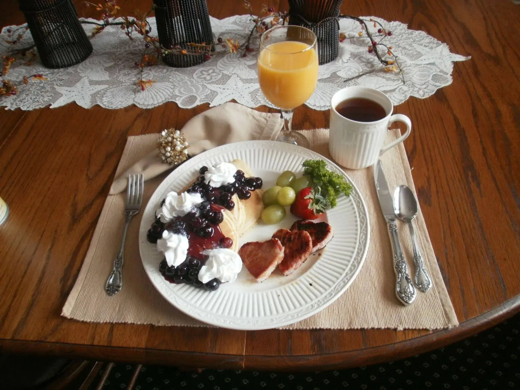 The Collins House Inn