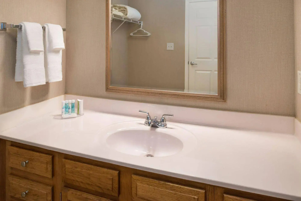 Charwood Suites