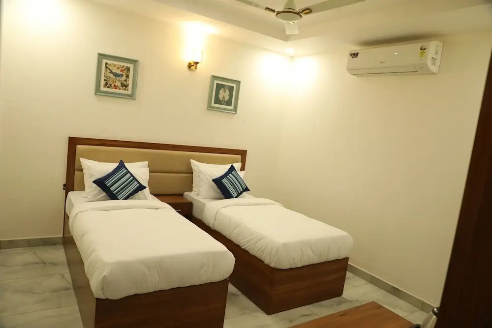 Hotel Sandal Tree Express