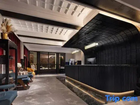 Unique Hotel (Changsha Wuyi Square Shuyuan Road Branch)