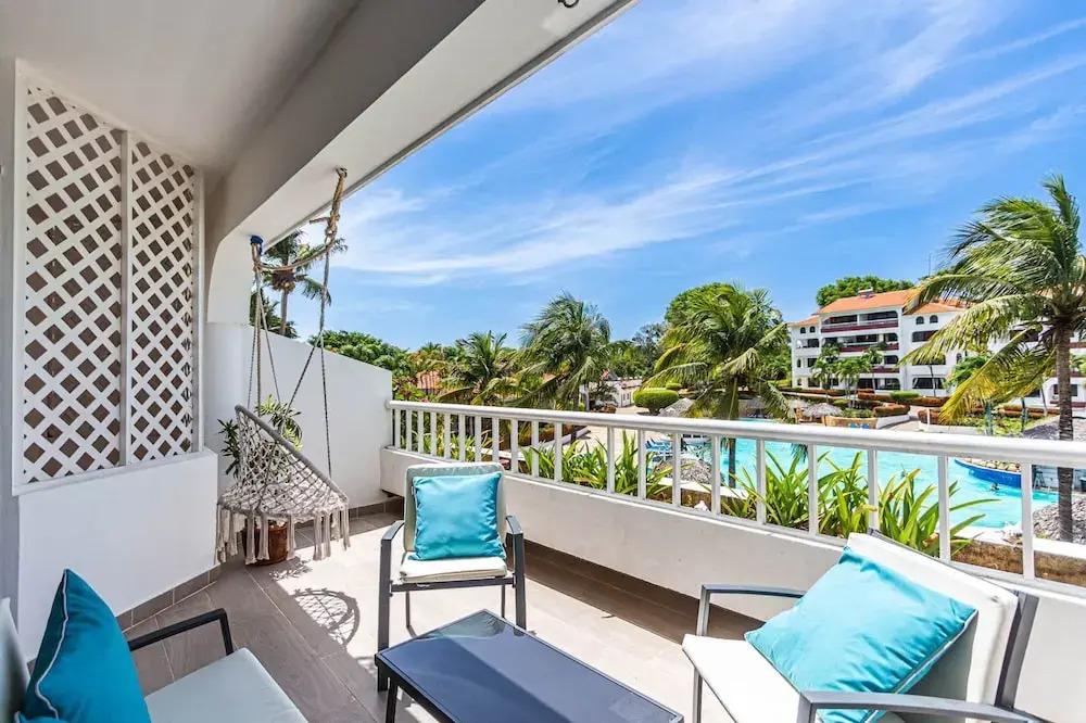 Charming 2-bedroom Apartment in Sosua With Pool View