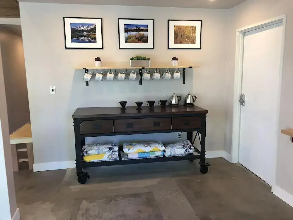 Eastside Guesthouse and Bivy