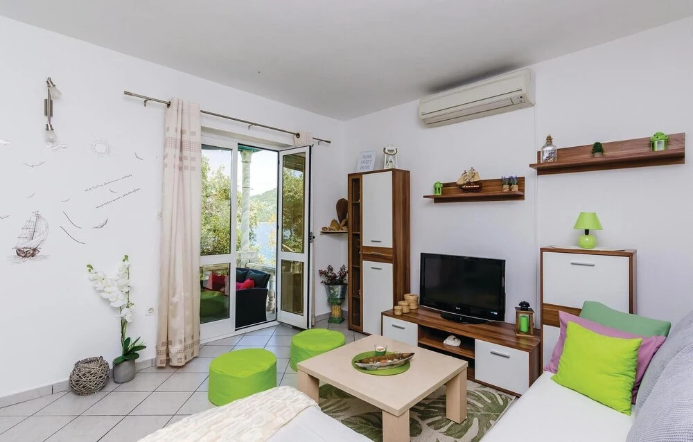 Nice Home in Slano With Wifi and 3 Bedrooms