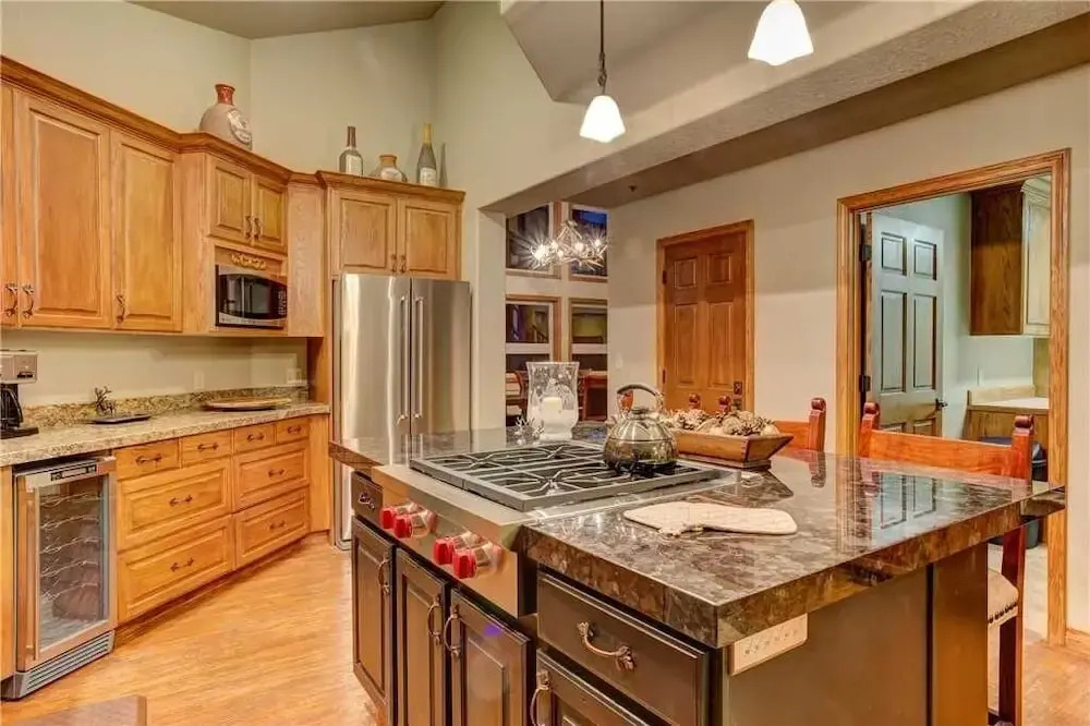 7700 Sterling Drive 5 Bedroom Home