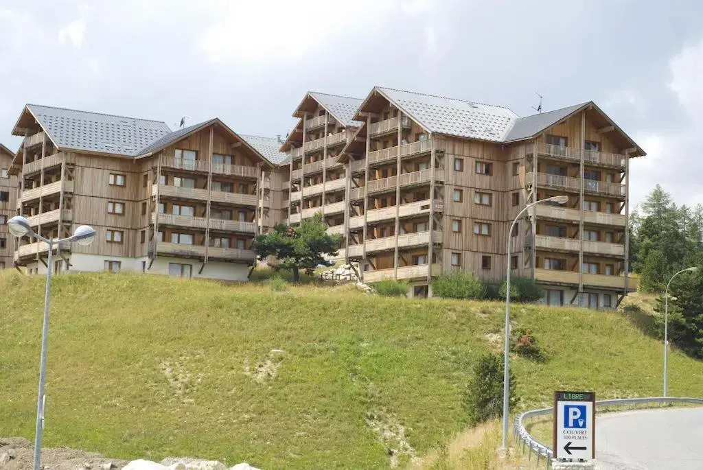 ANCOLIE 23 Les Chalets de Super D