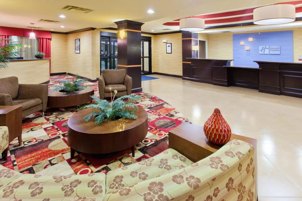 Holiday Inn Express Rome-East by IHG