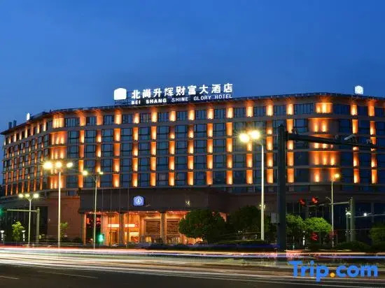 Shine Glory Hotel