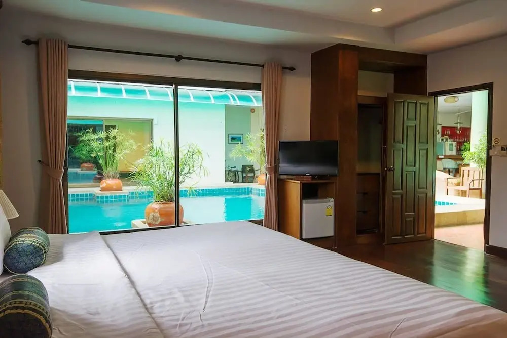RedDoorz Plus Evergreen Boutique Hotel