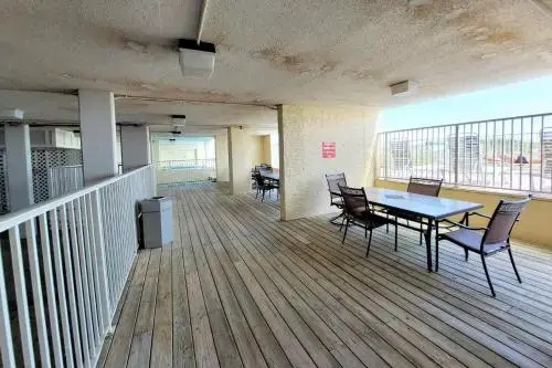 Castaways 9c Condo