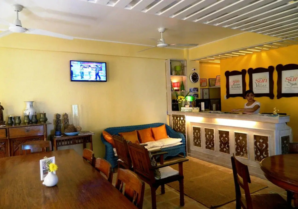 Sunvilla beachfront hotel