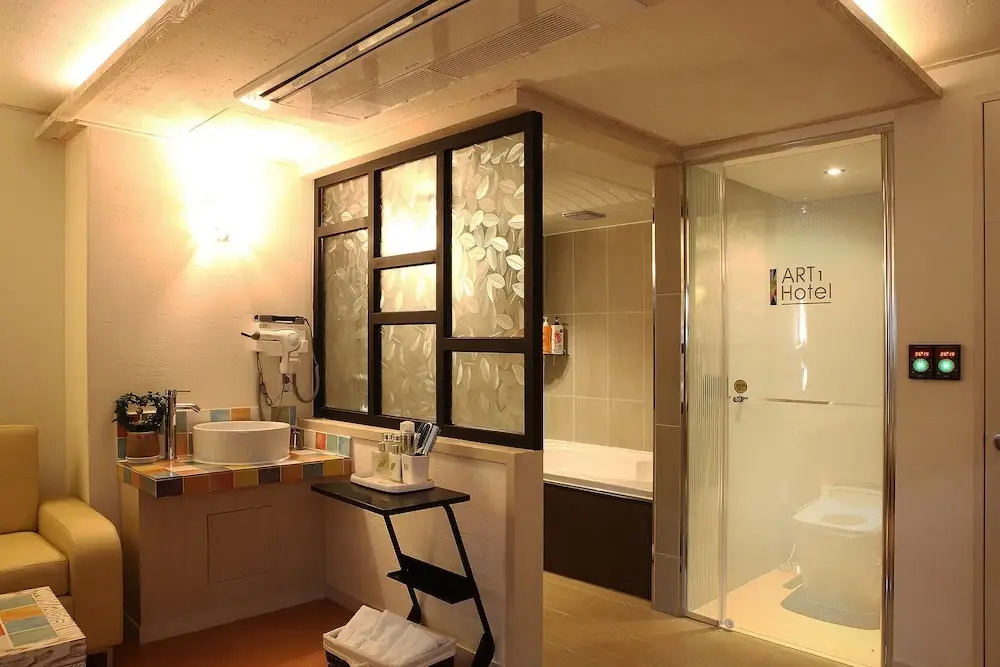 Art Hotel 1