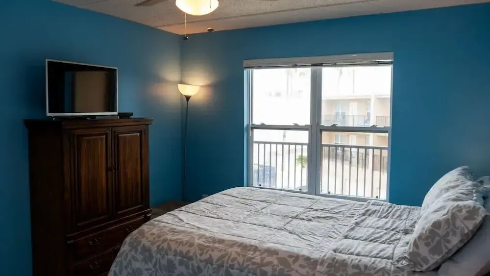 Surfside I #304 2 Bedroom Condo by RedAwning