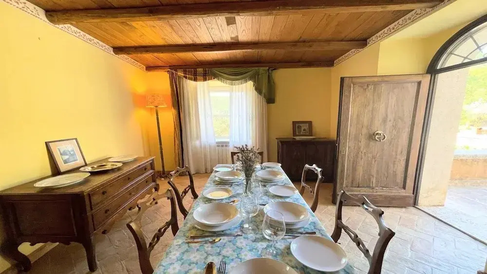 Manor Rico - Big Mansion With Pool and Private Garden