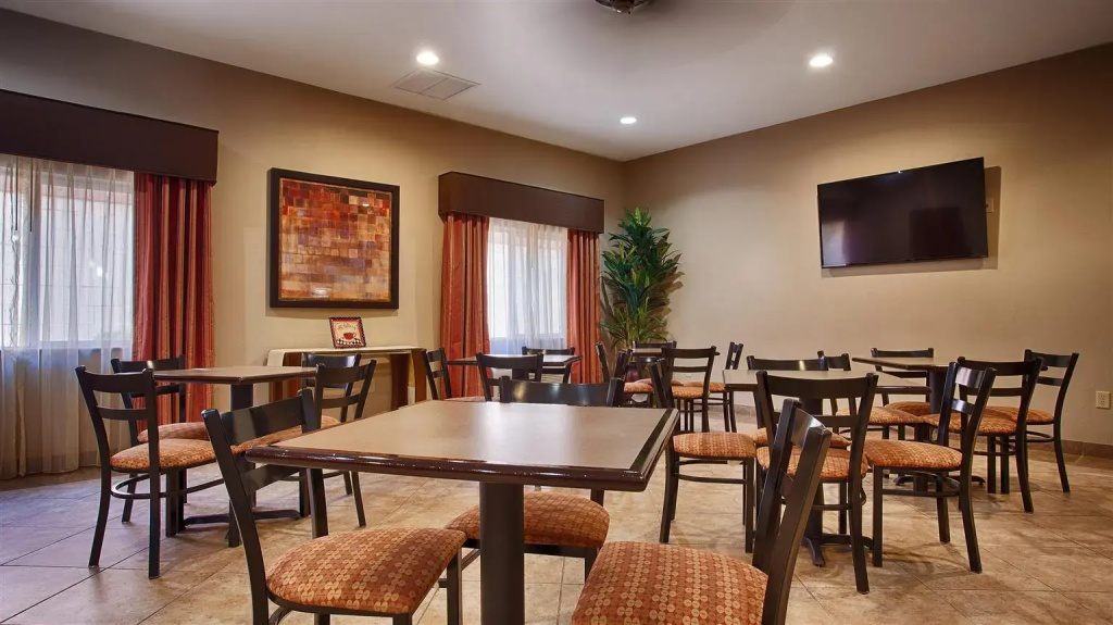 Best Western Oasis Inn