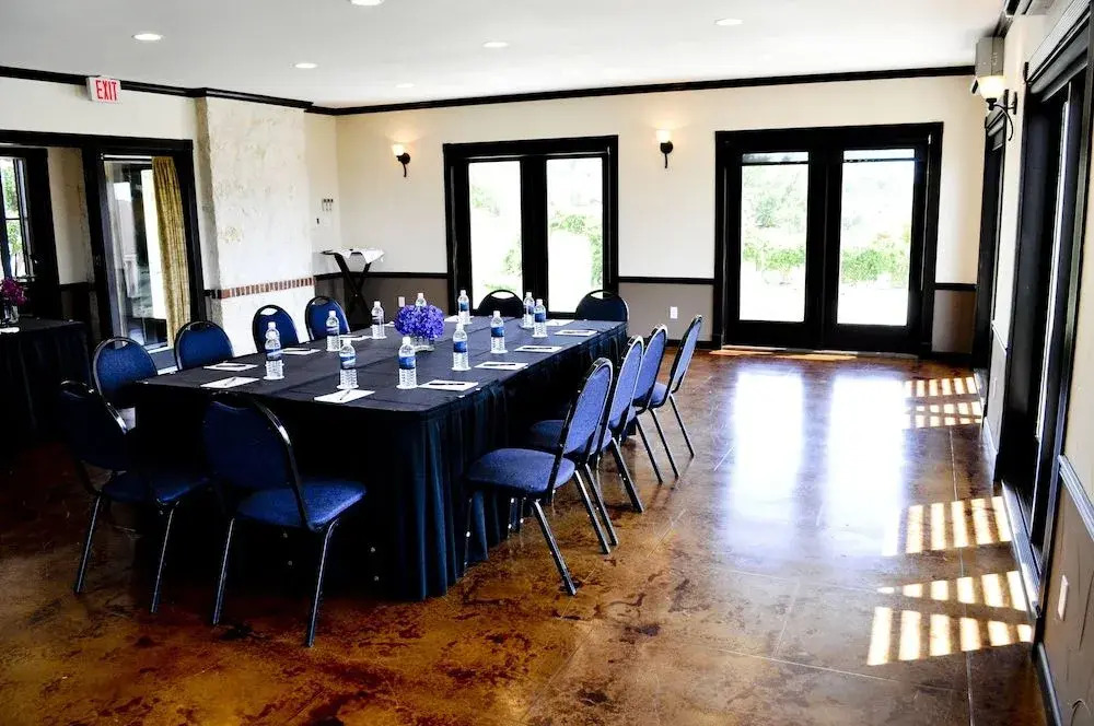 Vintage Villas Hotel & Events