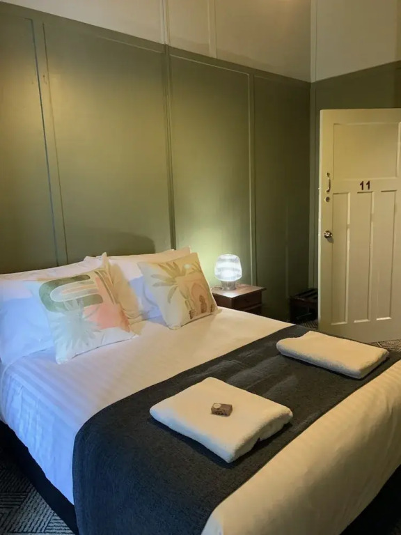 Tyalgum Hotel