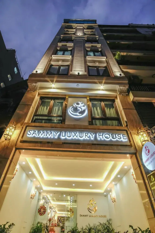 Sammy Luxury Hotel