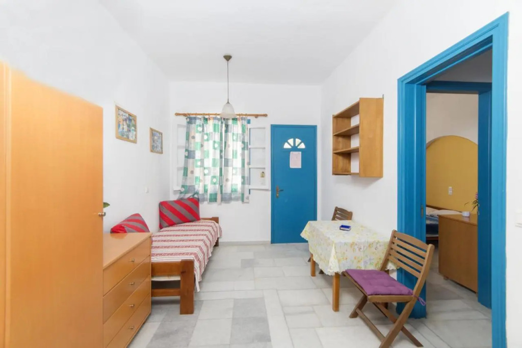 Astra Apartments