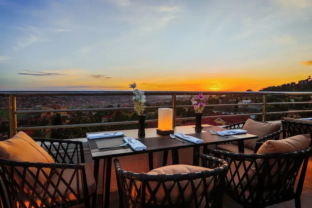 Hotel Noesis