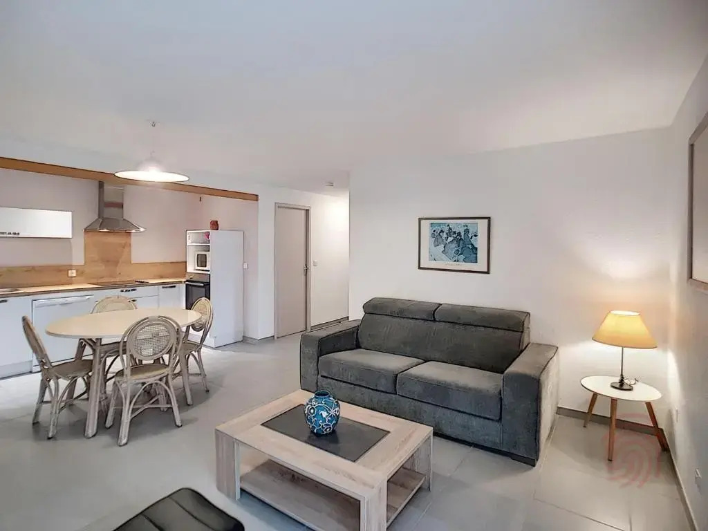 Appartement Lamalou-les-Bains, 2 pièces, 4 personnes - FR-1-451-4