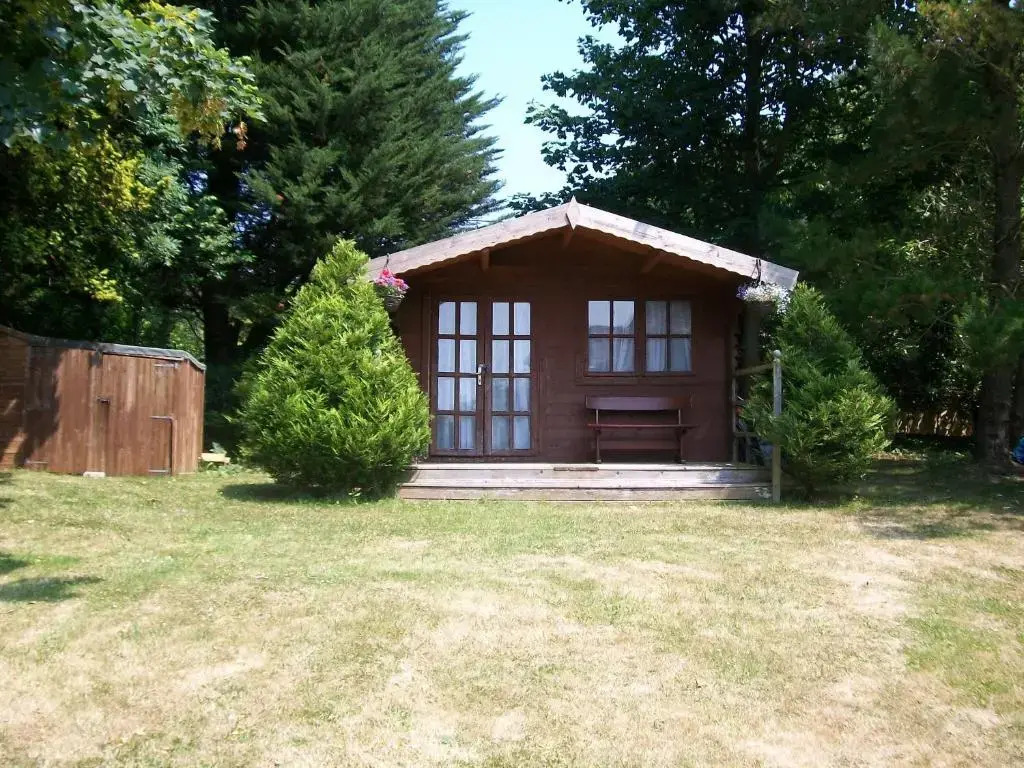 Old Ningwood Station Bed & Breakfast, Ningwood, Isle of Wight PO41 0TG