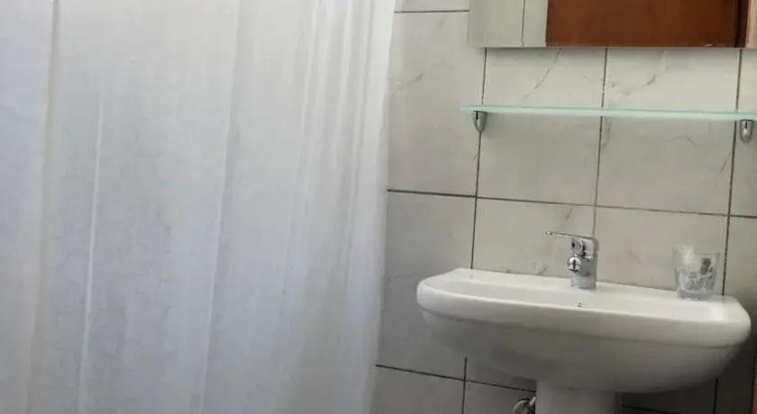 Το Στενάκι