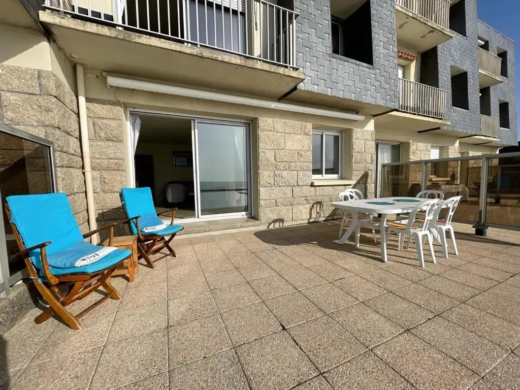Appartement Jullouville, 3 pièces, 6 personnes - FR-1-361-85
