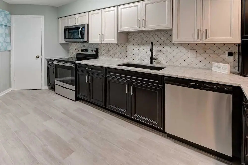 Hibiscus 301D - Two Bedroom Condo with Ocean View
