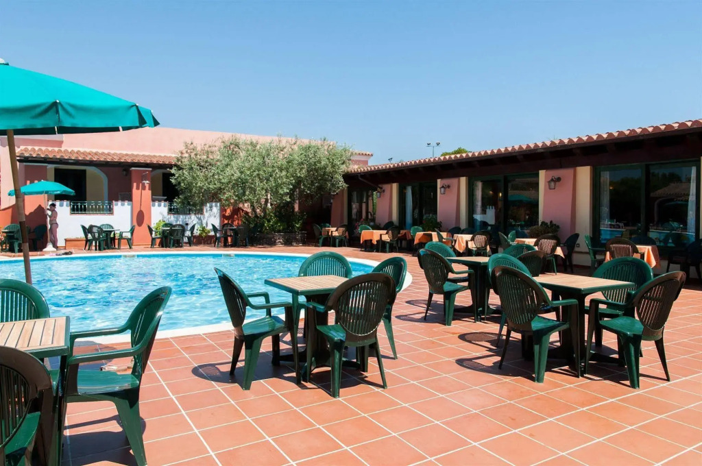 Alba Dorata Resort