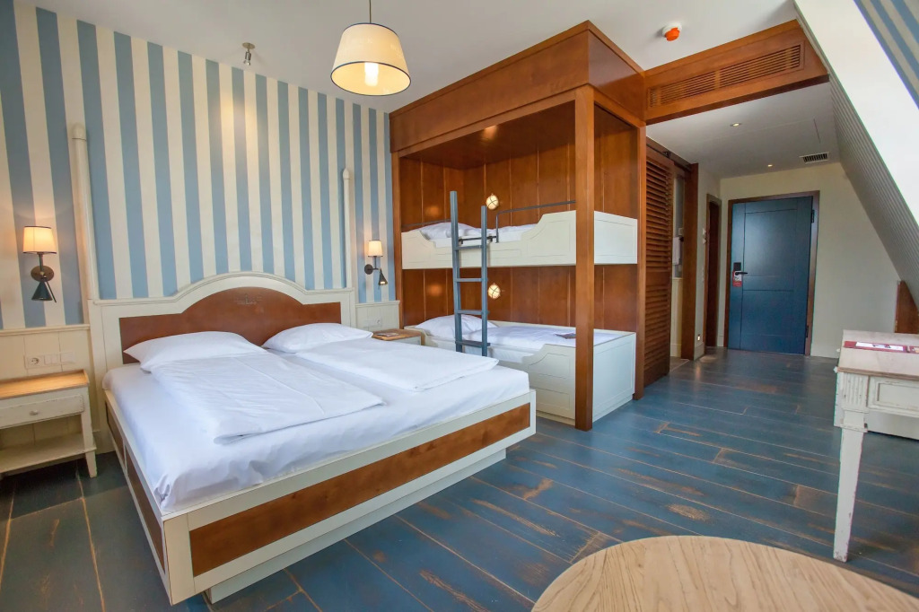 Europa-Park Erlebnis-Resort, Hotel Bell Rock